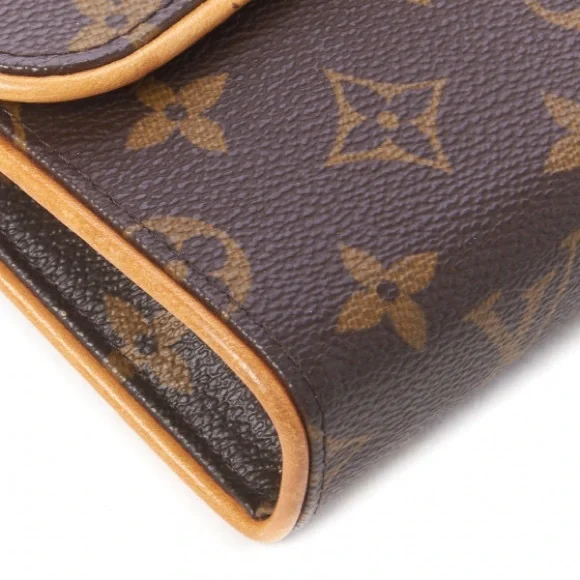 SOLD LOUIS VUITTON Monogram Pochette Florentine S - Picture 6 of 11